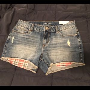Maurice’s shorts sz 9/10 NWT